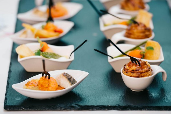 Top must-have skills every uk bar chef needs to master